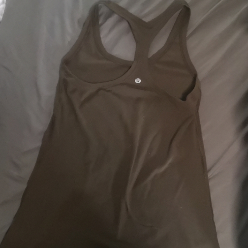 Lululemon tank top